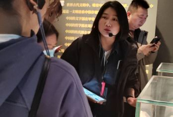 【河南博物院】 2.5H精讲·12人小团·金牌导游·提前建群【[金牌说讲师团]行业资深讲师和金牌导游，只做深度讲解，保证讲解质量！】