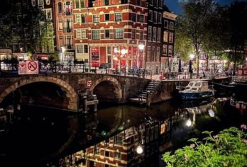 荷兰阿姆斯特丹-伦勃朗故居-喜力啤酒博物馆-私家包车行-中文【精选热门景点，高效游玩不走回头路，深度了解文化内涵，贴心服务保障，轻松享受旅程，性价比超高的旅行。】