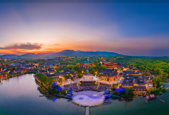 茅山东方盐湖城＋常州博物馆【常州出发】【睡醒出发，说走就走的旅行，真正的无购物无隐形消费，包含用车、可加订专业导游，让您的旅途更精彩！】