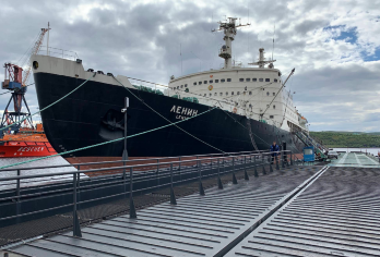 俄罗斯 摩尔曼斯克市区一日游（可定制周边游）酒店接送【专属客服和本地中文司机，一家一团包车】