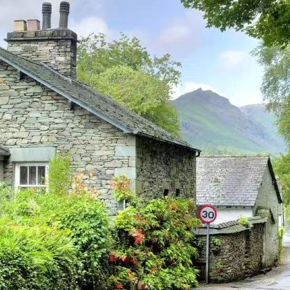 曼彻斯特往返：温德米尔湖区国家公园一日游