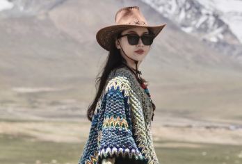 【探秘藏地文化】拉萨直贡梯寺一日游【[文化深度]千年古寺宗教秘境与天藏文化溯源，感悟藏地文明内核】