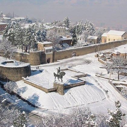 格鲁吉亚卡赫季葡萄酒一日游 | 品酒+修道院+西格纳吉古城