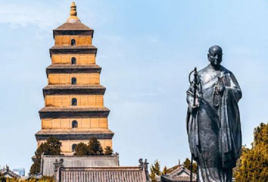 大唐不夜城人工讲解【可选NPC伴游/包团讲解】【多维解读视角，兼顾历史与当下：讲解视角覆盖盛唐历史脉络、文化艺术内涵、解读现代演艺与唐文化的创新】