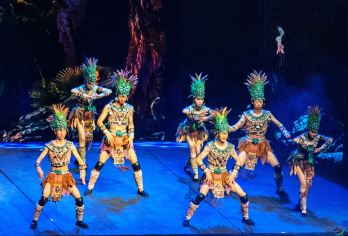 三亚往返：呀诺达+千古情包车一日游【深度畅游，行程可调】【体验度极好：体验都市历史文化和风土人情】