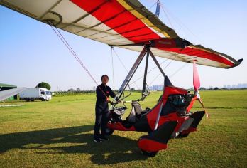 广州三江飞行基地一日游【飞行观光+专业飞行员】【经验丰富老机长，价格透明，服务用心贴心放心】