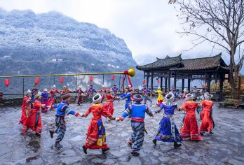 船进三峡人家一日游【[市区接送]均瑶广场/三峡游客中心/宜昌东站均可接送，让您的出行更顺畅，不操心更开心！】