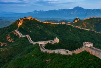 北京八达岭长城一日游【三环内上门接+车型可选+老司机带队】【深度纯玩，不进购物店。5/7座型可选，适合不同家庭的出行需求。】