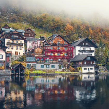 维也纳往返：哈尔施塔特湖区中文包车一日游