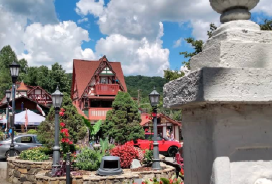 美国亚特兰大-海伦-巴伐利亚德国小镇【中文专车-惬意舒适】【中文专车出行，行程自己定义，无需等待，专属贴心服务，尽享惬意旅程】