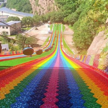 本溪关山湖一日游【含往返车费+景区门票+导游服务+保险】