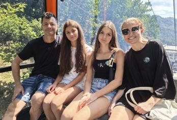 慕田峪长城专车接送服务【贵宾通道：无需排队，享受免费内部穿梭巴士服务 酒店接送，私人用车及司机。行程中没有其他游客。 每个站点的工作时间更加灵活】