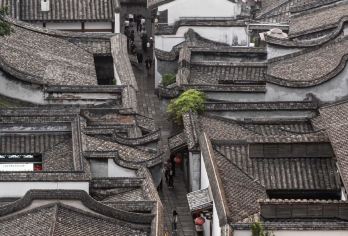 福州三坊七巷+林则徐纪念馆半日活动【坊巷精讲】-特邀达人讲解【三坊七巷位于福州市鼓楼区南后街，是福州历史文化名城的重要组成部分，具有深厚的历史文化底蕴。】