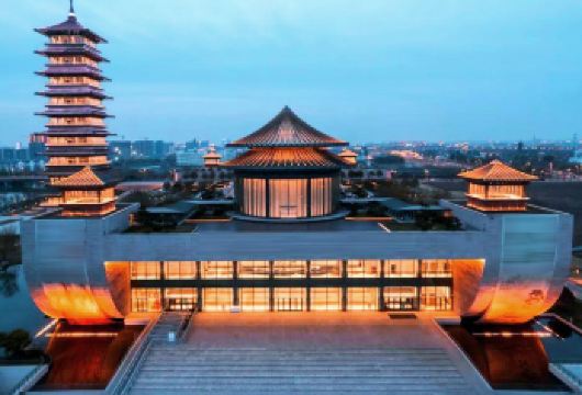 扬州大运河博物馆半日【可选含票|不含票+人工讲解10人小团】【1、多套餐可选，全程文史老师真人馆内讲解，深度解说90分钟。】