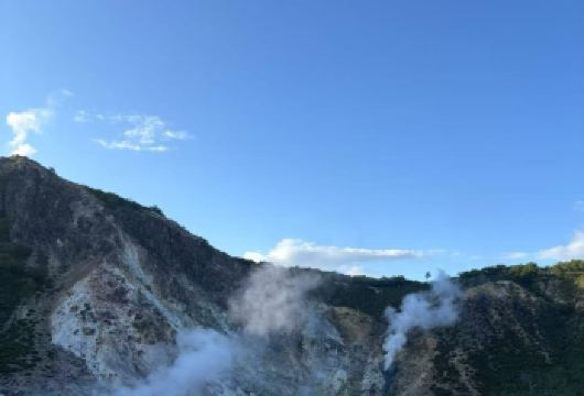 日本北海道登别地狱谷+熊牧场+洞爷湖一日游【中文私享包车】【尊享一对一高端行程定制，豪华包车专属礼遇，专业旅行顾问24小时恭候垂询。】