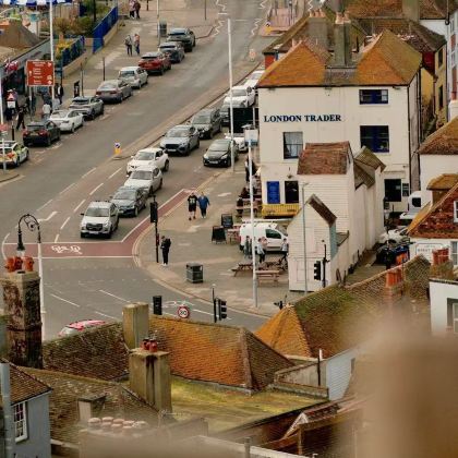 伦敦往返：拉伊+黑斯延斯中文包车一日游