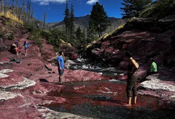 美国私享行Vegas地标深度游[红岩峡谷+七彩石]-安全无忧【专业行程定制，精选热门景点，高效游玩不走回头路，贴心服务保障，轻松】