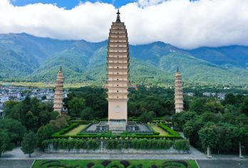 崇圣寺升级VIP服务+喜洲白族文化+非遗蓝续制作+乳扇制作【崇圣寺三塔升级VIP服务+入园免排队+专业景区讲解员+景区内电瓶车免排队服务】