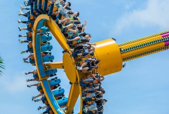 【暴烈与温柔的折叠之旅】深圳欢乐谷+巽寮湾【VIP私人定制行程、专属中文司机、舒适出行、景点随心调，更多行程定制需求，欢迎咨询！】