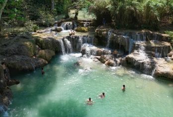 老挝琅勃拉邦+关西瀑布一日游【市区上门接送|纯玩无忧】【无购物 | 上门接送 |】