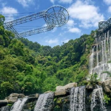 清远古龙峡云天玻霸+白庙渔村+北江栈道一日|私家小团上门接送