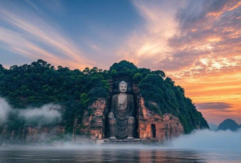 乐山大佛+三星堆一日游【2-8人专车团-含门票-三环内接送】【[优势亮点]私家团含门票、ViP一单一团，不拼车，不拼人，专车专用，属于专属空间。】