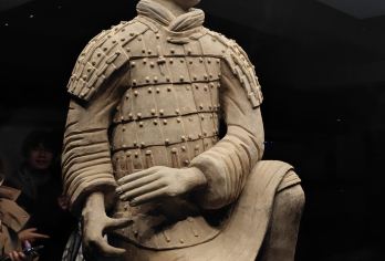 【尊享16人小团】兵马俑+华清宫+千古情一日游【“兵马俑”——八大奇迹之一，千人前面见证历史】