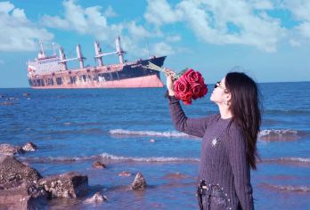 2-8人精品团+布鲁维斯+天鹅湖等景点打卡/也可选择包车游【下单即送海鸥食，天鹅食，沉船氛围感拍照道具使用】