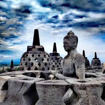 印度尼西亚日惹火山一日游【婆罗浮屠+默拉皮火山+普兰班南】