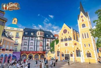 大梅沙+中英街+金色海岸游艇+地王观光一日游【2-6人小团】【[专属服务]可升级4-6人精品私家团，行程宽松自在】