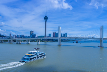 澳门环岛游半日游【璀璨灯光@优惠船票+快速出票】@无需通行证【湾仔码头启航，澳门环岛游，尽览双城美景！】