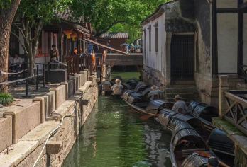 绍兴乌篷船体验+鲁迅故里+百草园+三味书屋+人工讲解半日活动【1.5小时原创深度匠心精讲】