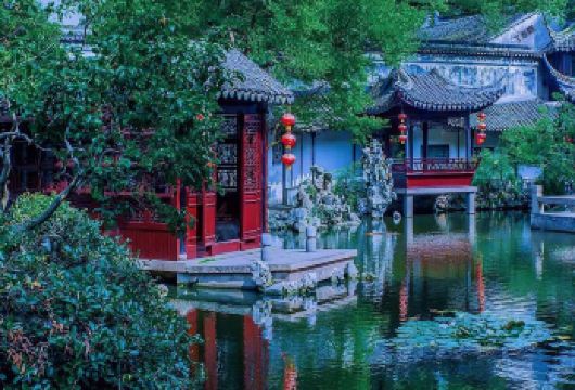 苏州周庄+同里古镇一日游【纯玩团 含游船 双5A级景区 】【自主运营，严选专职导游，一天时间畅游双水乡古镇，节约您宝贵时间。】