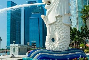 新加坡精华带车一日游：老牌持证导游精讲狮城传奇+鱼尾狮+圣淘【一站式打卡： 从古老街区到现代地标，囊括新加坡精华景点。】