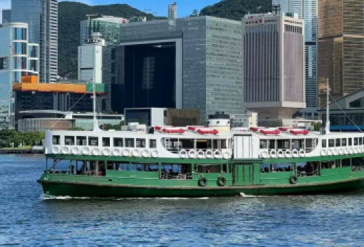 香港黄大仙祠+星光大道+太平山顶+天星小轮一日游（严选纯玩）【登太平山顶：解锁一览无余的维港，俯瞰香港全景】