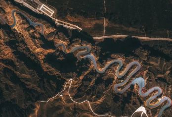 深度漫游·黄河石林国家地质公园+黄河铁桥一日游【[真精品小团]封顶8人团，市内免费接送，纯玩无购物，景区游玩时间足够】