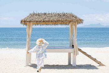 私家小团上门接送|深圳较场尾+玫瑰海岸+油画村+甘坑古镇一日【私家旅行：一单一团，不拼客，专属旅行； 品质服务：车上门接送，专职司机护航】