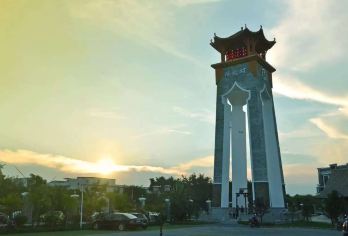 开平碉楼文化旅游区+三十三墟街+l梁启超故居一日活动【世界文化遗产：开平自力村碉楼群】