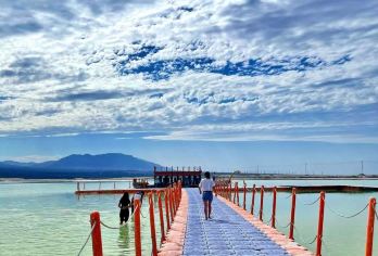 新疆达坂城盐湖一日游【2-6人小团纯玩时间充足让您尽享大自然【小车出行 2-6人拼车小团、自由、便捷、舒适】