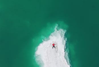 敦煌出发-翡翠湖-航拍察尔汗--格尔木结束纯玩一日游【精品小团+纯玩无购物】