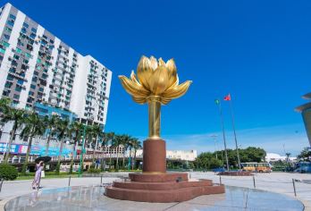 澳门熊猫馆+大三巴+威尼斯人一日游|司兼向导+独立包车上门接【网红打卡景点+上门接送+出发时间自由安排+司兼向导+行程可随意更改，希望您有一次愉快的旅游体验！】