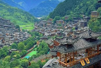 贵州西江千户苗寨一日游【贵阳出发】可选车位呢【全程一人一座，旅游顾问一心一意点对点的服务，定制般的享受！】