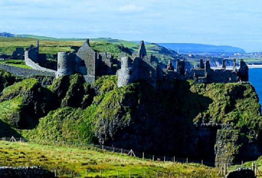 贝尔法斯特周边巨人之路一日游【行程可调】【省时省心+行程灵活+VIP包车一站式服务+中文司导】
