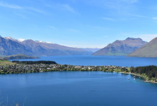 新西兰皇后镇的日出热气球+皇后镇山+皇后镇花园一日游【省时省心+行程灵活+VIP包车一站式服务+中文司导】