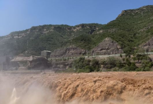 山西壶口瀑布＋小西天＋广胜寺包车游【小车出游-上门接送】【4-6人，无购物，纯玩小团】