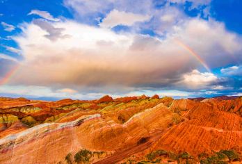 【专享包车】张掖七彩丹霞半日游丨多车型可选丨市区上门接送【专业司机带您玩转张掖，自由省心安全】
