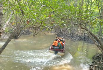 越南胡志明芹蒢猴岛旅游保护区一日游，含午饭，含快艇【芹蒢世界生物圈保护区的地位（被联合国教科文组织认证），被称作越南“绿色之肺”。】