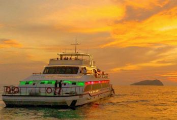 亚庇蓝海之星|游艇日落巡航+菲律宾乐队+自助晚餐+上门接送【游艇日落巡航赏超美日落】