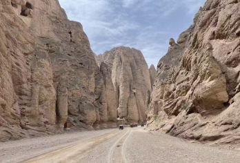 水墨丹霞＋天斧沙宫＋黄河石林一日游【品质出游】