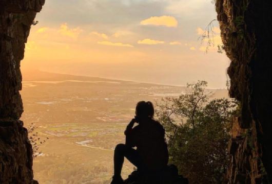 澳大利亚乌鲁鲁卡塔丘塔国家公园+乌鲁鲁日出文化之旅一日游中文【赏乌鲁鲁美丽日出，看石头颜色变化】